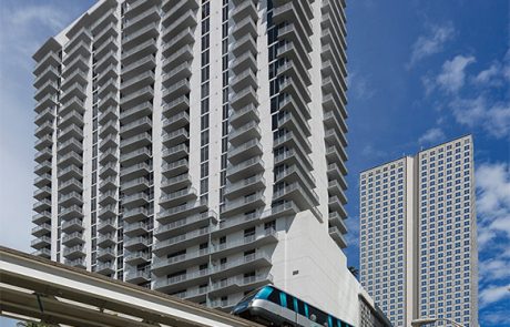 Monarc at Met3, Miami, FL - view including railway
